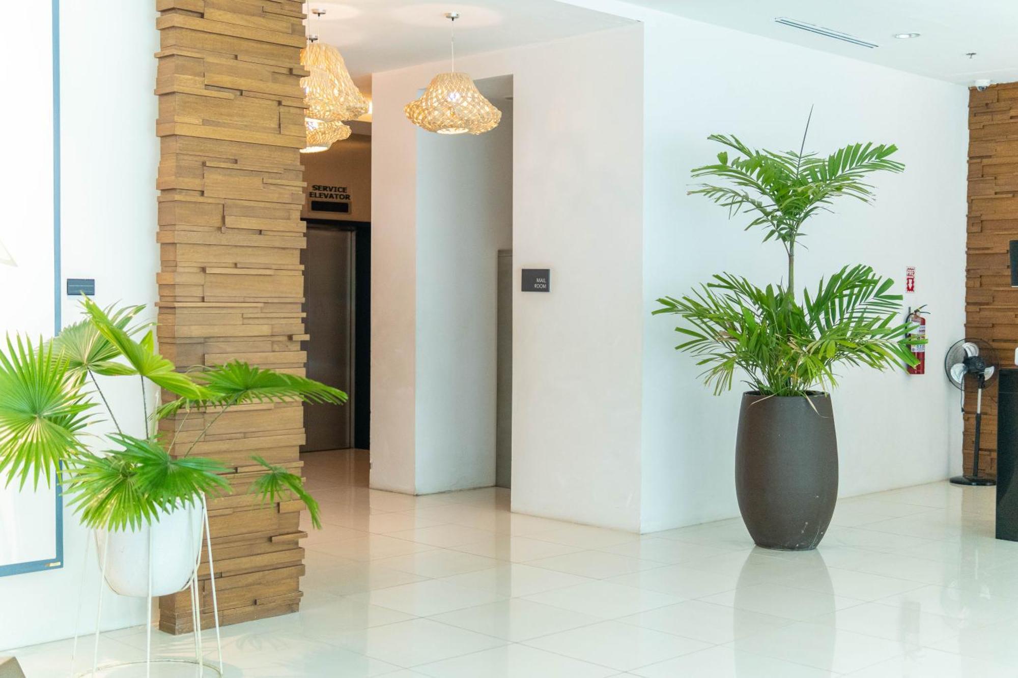 Abreeza Studio Suite 2321 - Pool, Wifi, City View, Washer, Ac, Netflix, Mall Davao Exterior foto